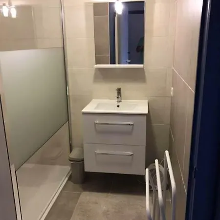 Grandjour Apartman *